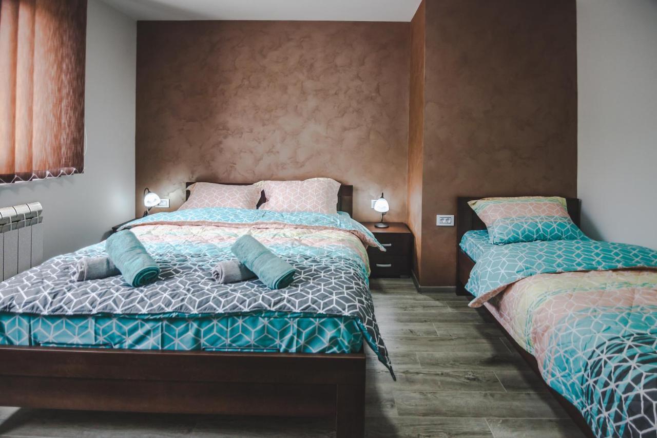 Kristal Apartmani Arandjelovac Luaran gambar